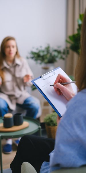 Psychologue pour adolescent en séance